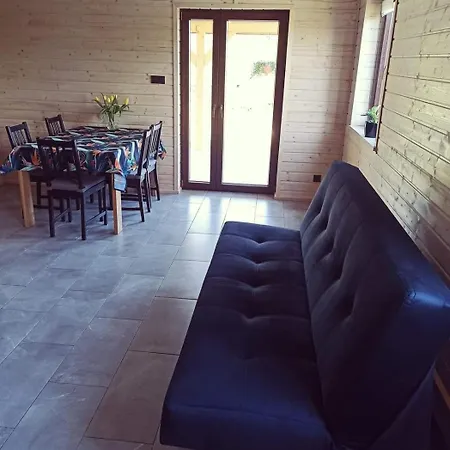 Holiday home Domek Pod Debami Bogaczewo *